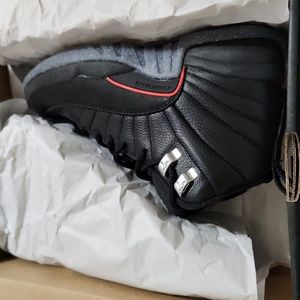 Jordan 12 retro "utility" youth size 3.5